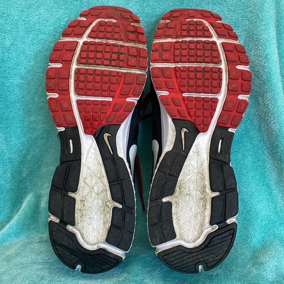 Men Nike Revolution 2 - Picture 5 of 11